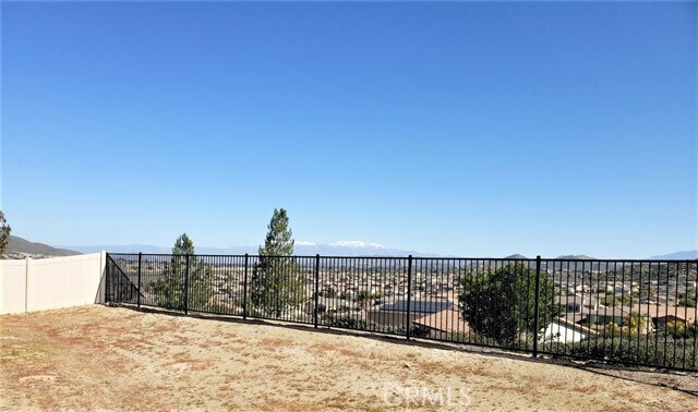 Building Photo - 30676 Lone Pine Dr