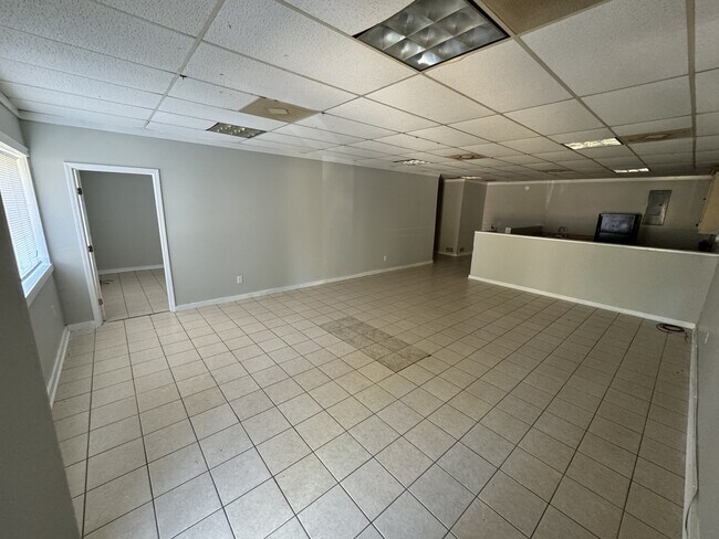 Foto del edificio - 1756 MS-363