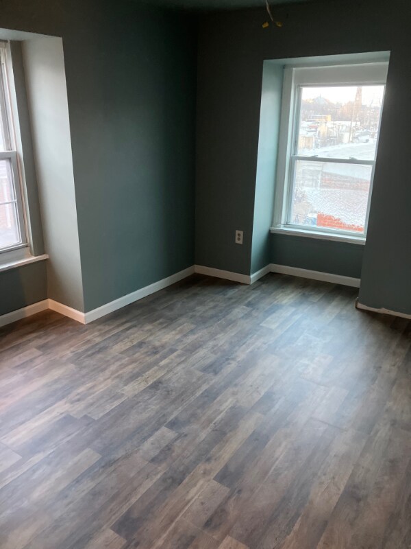 Foto del edificio - 4506 Baker St