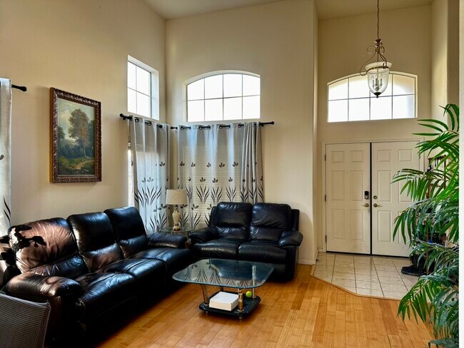 Foto del edificio - 41077 Pementel Ct