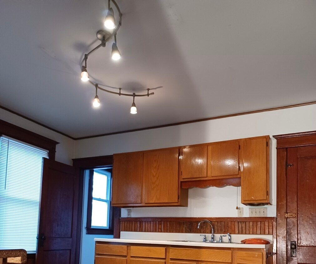 Foto principal - 2737 Atlantic Ave