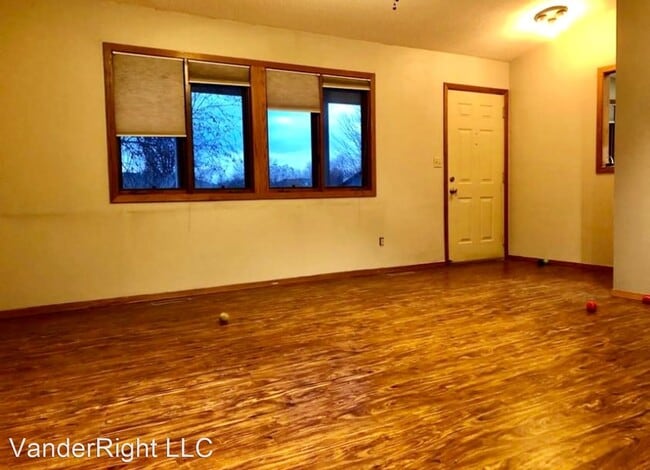 Building Photo - 4 br, 2 bath House - 2800 S Cinnabar Cir