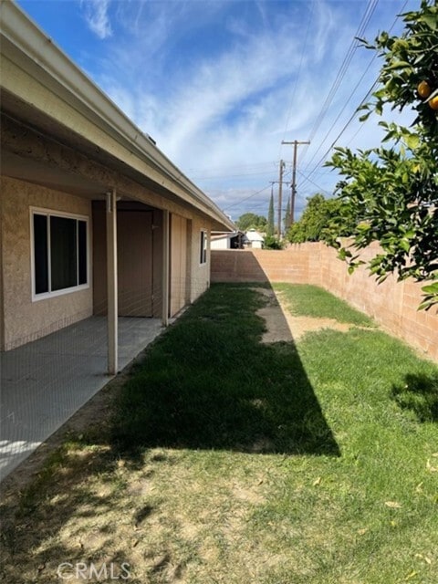 Foto del edificio - 430 S Simpson Ave