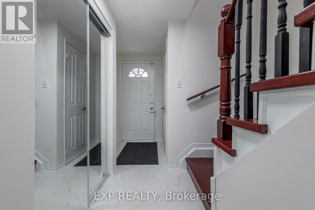 Building Photo - 17 Orok Ln