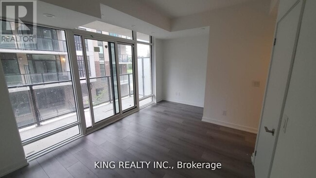Building Photo - 871 Sheppard Ave W