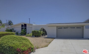 Building Photo - 5452 Rockledge Dr