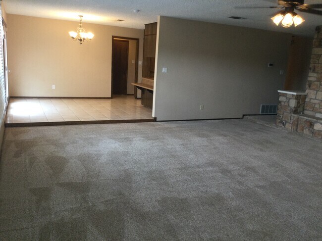 Building Photo - 1308 Concord Rd