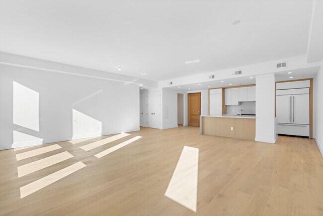 Foto del edificio - 720 Clinton St