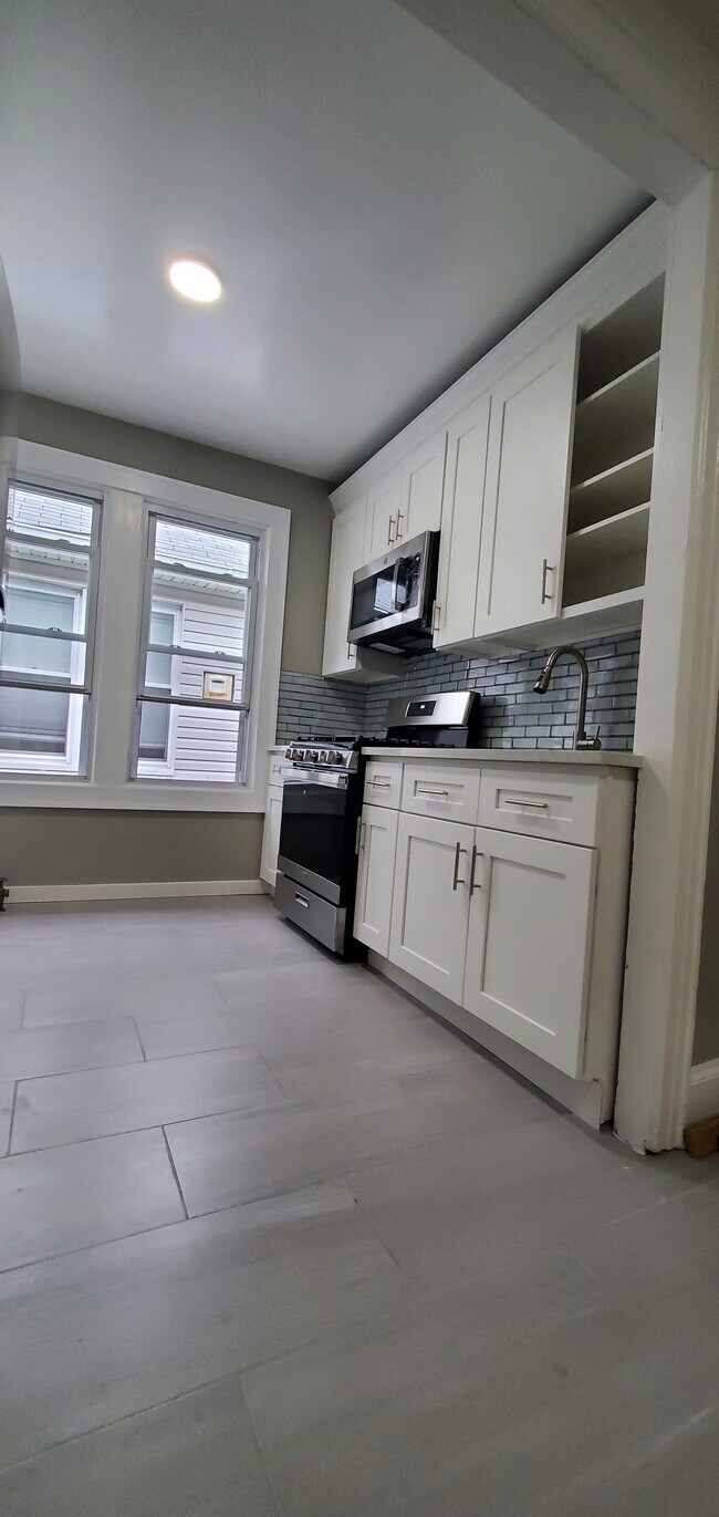 Brand New Fully Renovated Kitchen. Top of the line appliances. - 2649 91st St