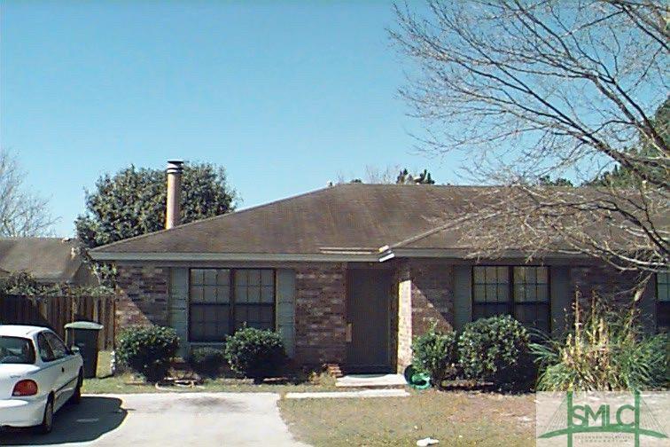 Primary Photo - 13 Peach Blossom Cir