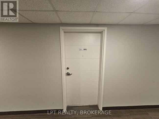 Photo du bâtiment - 652 Princess St