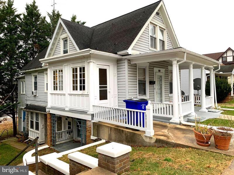 858 Dewey Ave, Hagerstown, MD 21742 Condo for Rent in Hagerstown, MD