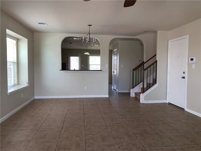 Building Photo - 151 Chickadee Cove