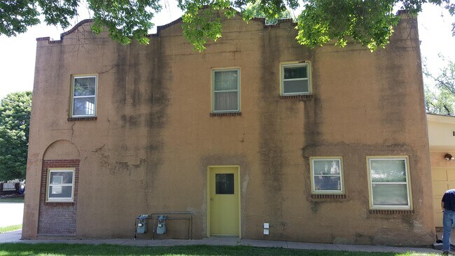 Foto del edificio - 659 W 16th St