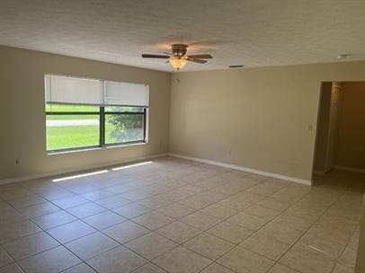 Building Photo - Single-Family Home in Fort Myers | 3 Beds,...