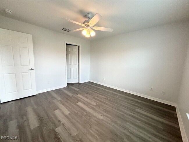 Foto del edificio - 202 NW 25th St