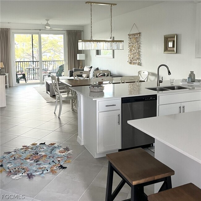 Foto del edificio - 18451 Copperhead Dr