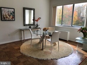 Building Photo - 10500 ROCKVILLE PIK