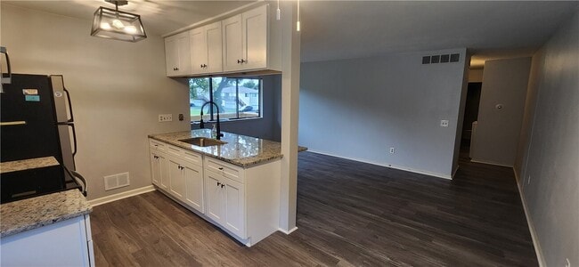 Foto del edificio - 62 Milrace Dr