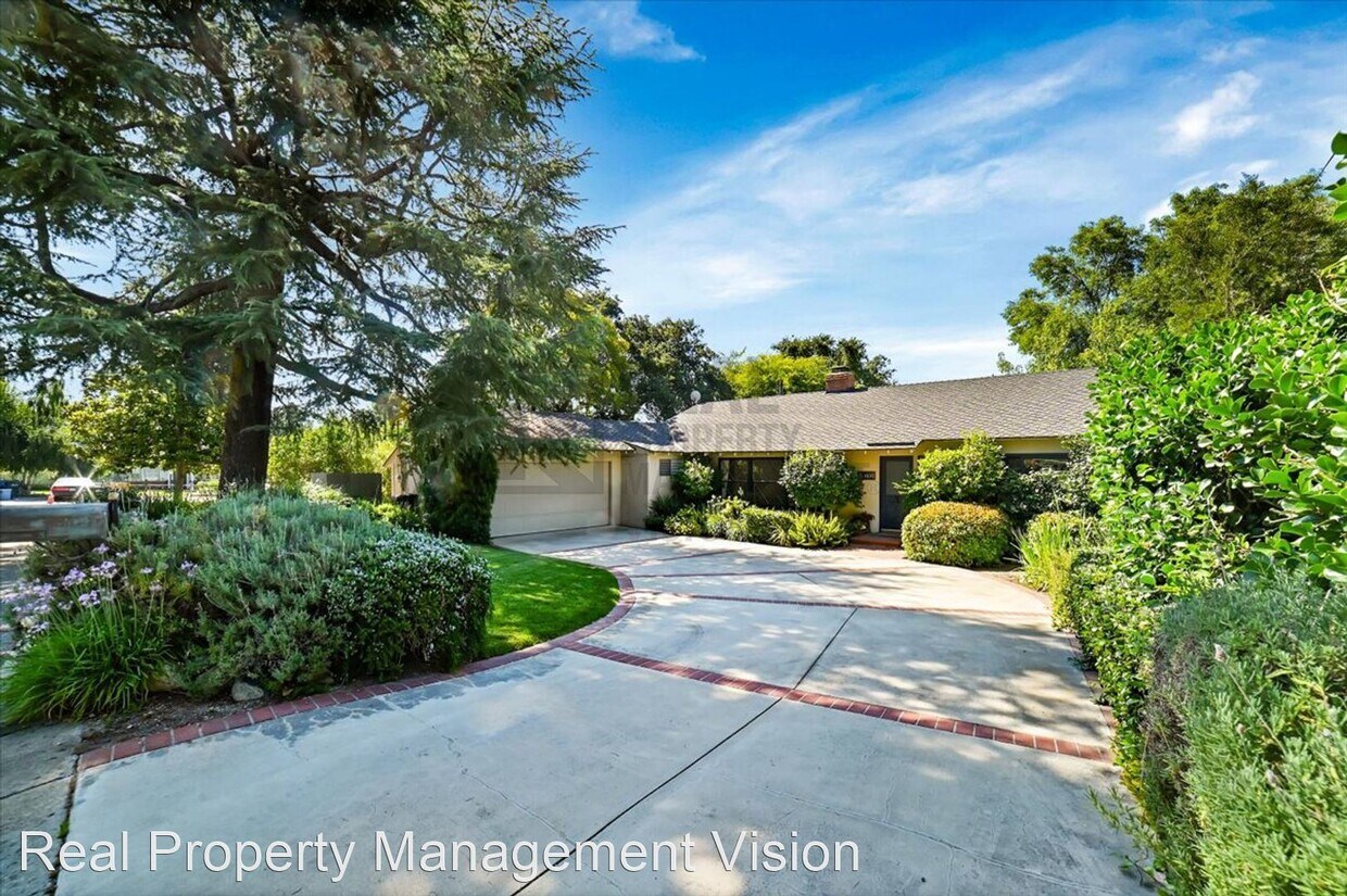 Primary Photo - 3 br, 2 bath House - 1030 Flanders Road