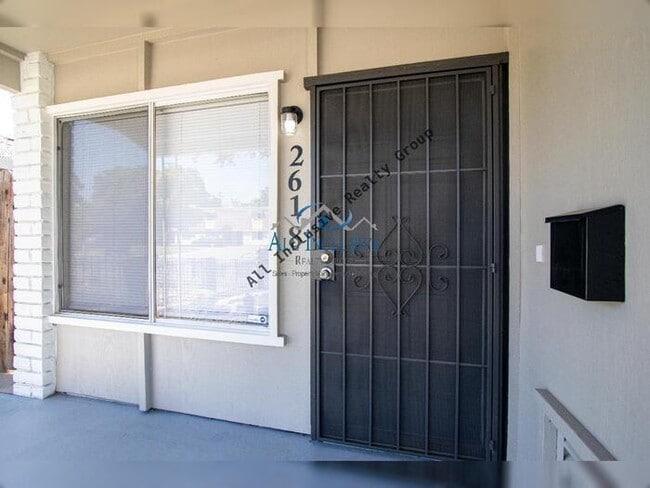 Building Photo - Gorgeous Duplex in Rancho Cordova!
