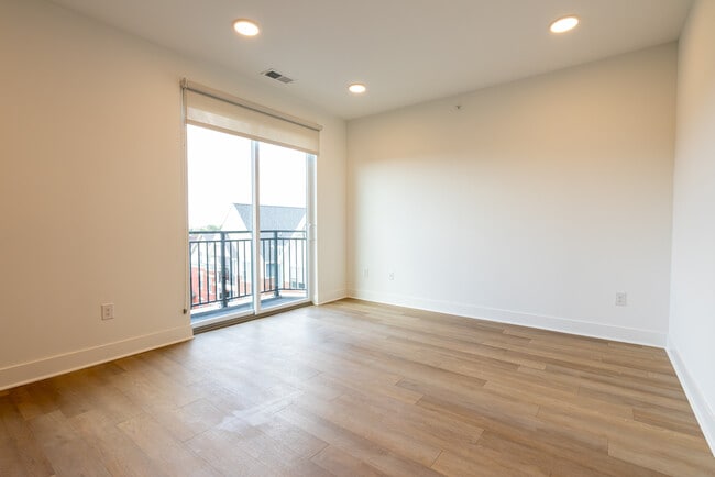 Building Photo - The Alto Apartments