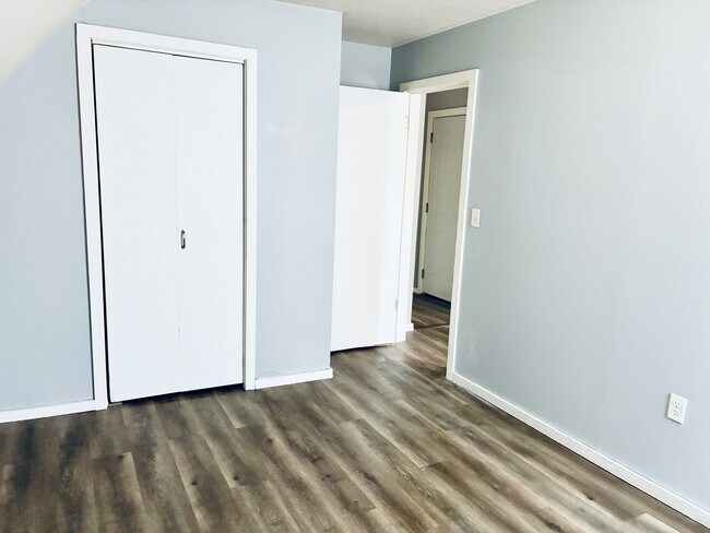 Foto del edificio - 1103 N 8th St