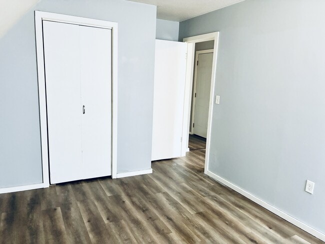 Building Photo - 1103 N 8th St