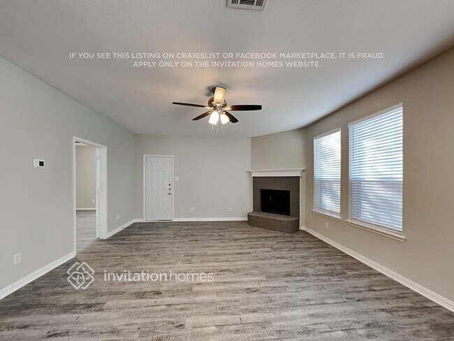 Foto del edificio - 713 Mistymoor Ln