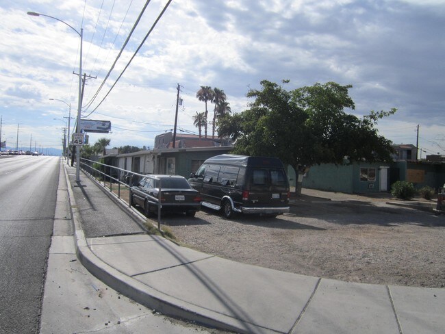 Building Photo - 3839 E Charleston Blvd