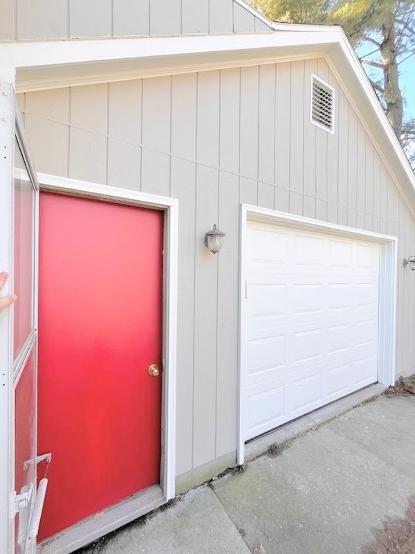 Building Photo - 159 Whitlock St