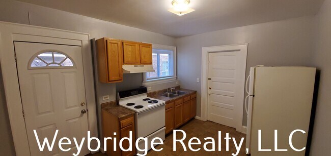 Building Photo - Schiff Ave 1026