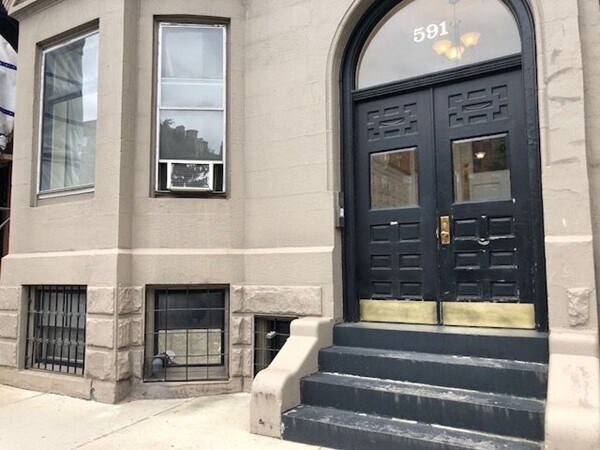 Foto del edificio - 591 Beacon St