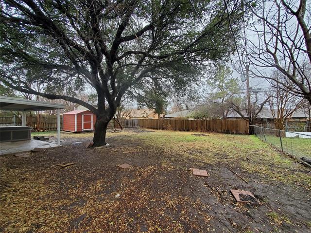 Foto del edificio - 422 Southlake Dr
