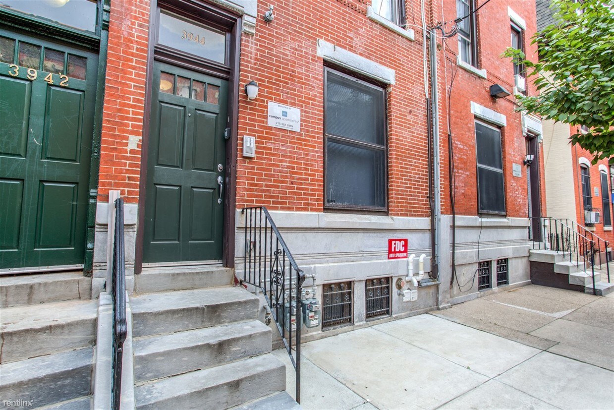 Foto principal - 2 br, 2.5 bath Apartment - 3944 Pine St