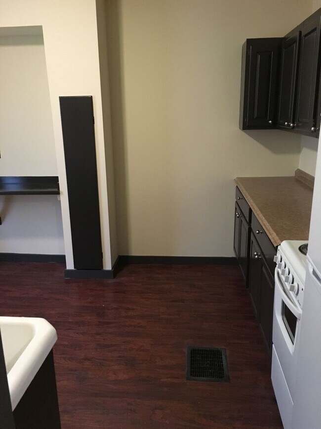 Foto del edificio - 427 Poplar St