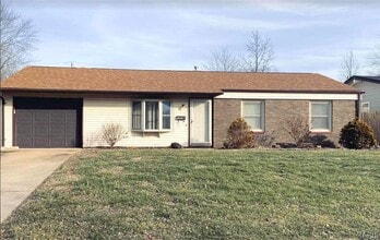 Building Photo - 308 Amhurst Dr
