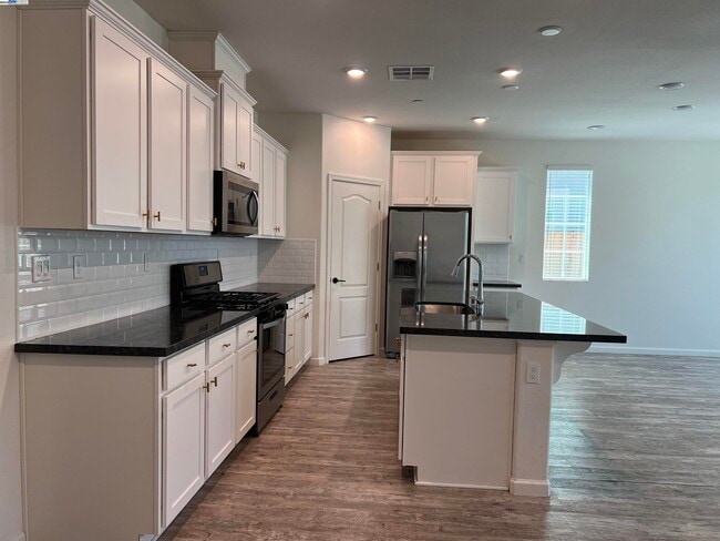 Building Photo - 5463 Alvar Lp