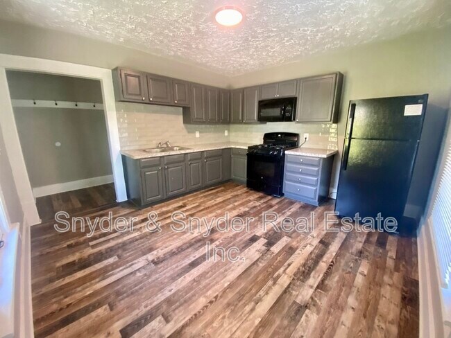 Foto del edificio - 999 W Exchange St