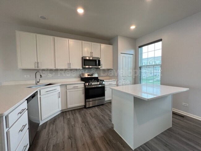 Foto del edificio - 594 Cimmaron Cir