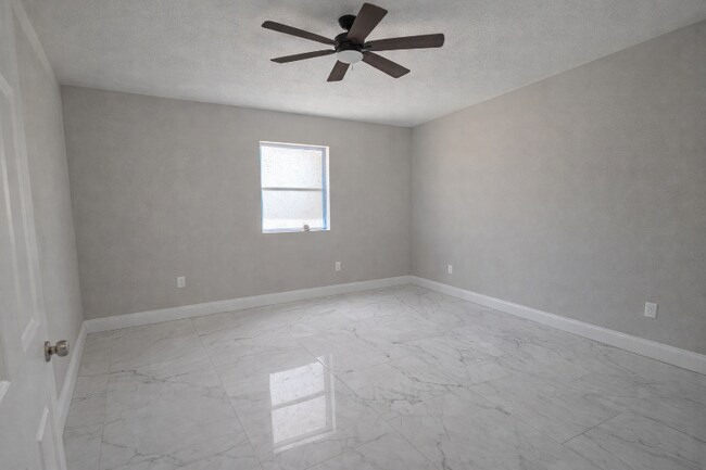 Foto del edificio - 12 3rd St