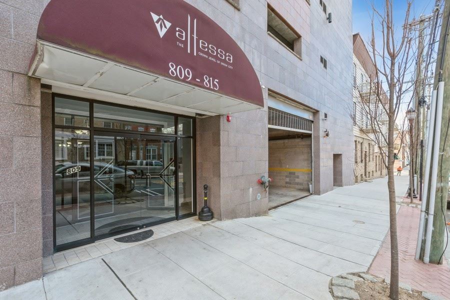 Foto principal - 809-815 22nd St