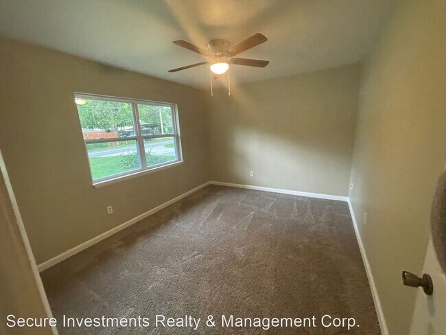 Building Photo - 2 br, 1 bath House - 14508 NW 142 Terrace
