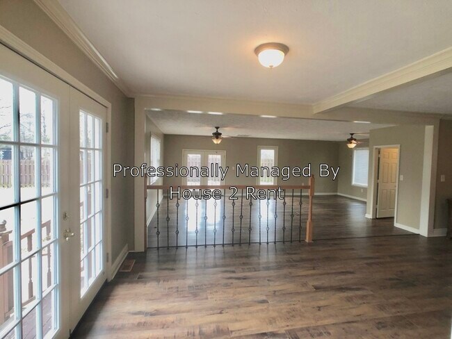 Foto del edificio - 9612 N Stuyvesant St