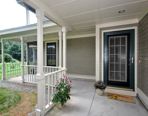 Building Photo - 32 Westvale Meadows