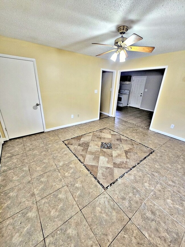 Foto del edificio - HOUSE FOR RENT - DECATUR SW