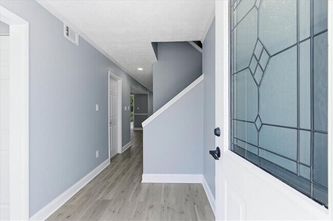 Foto del edificio - 2696 Greentree Dr SE