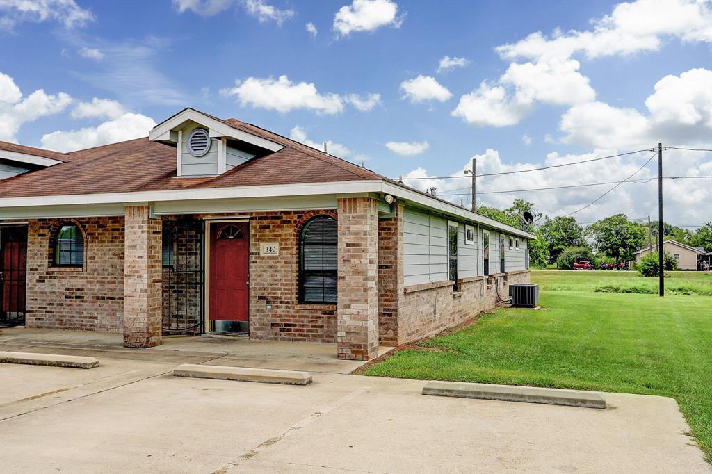 310 6th St, Hempstead, TX 77445 House Rental in Hempstead, TX