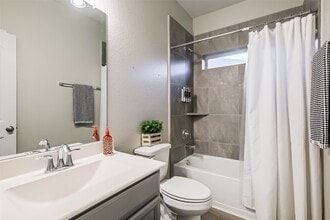 Building Photo - 6214 Scott Way