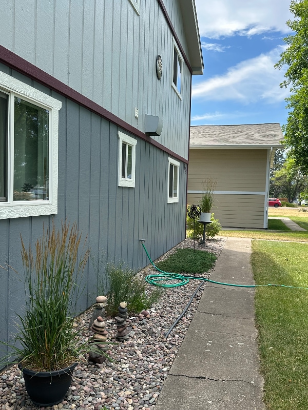 Building Photo - 1028 Longstaff St